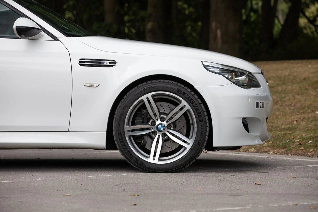 2010 BMW E60 M5 - Image 22 of 30
