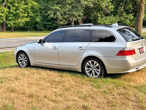 2010 BMW E61 Premium