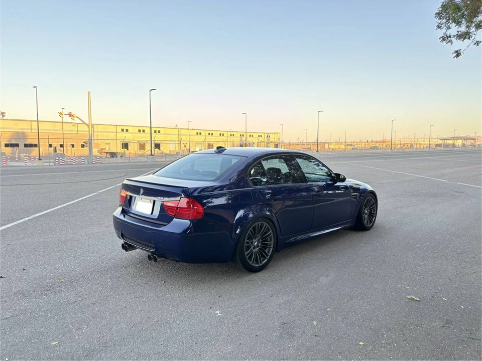 2010 BMW E90 M3 Sedan - Image 5 of 18