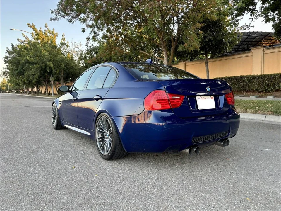 2010 BMW E90 M3 Sedan - Image 7 of 18