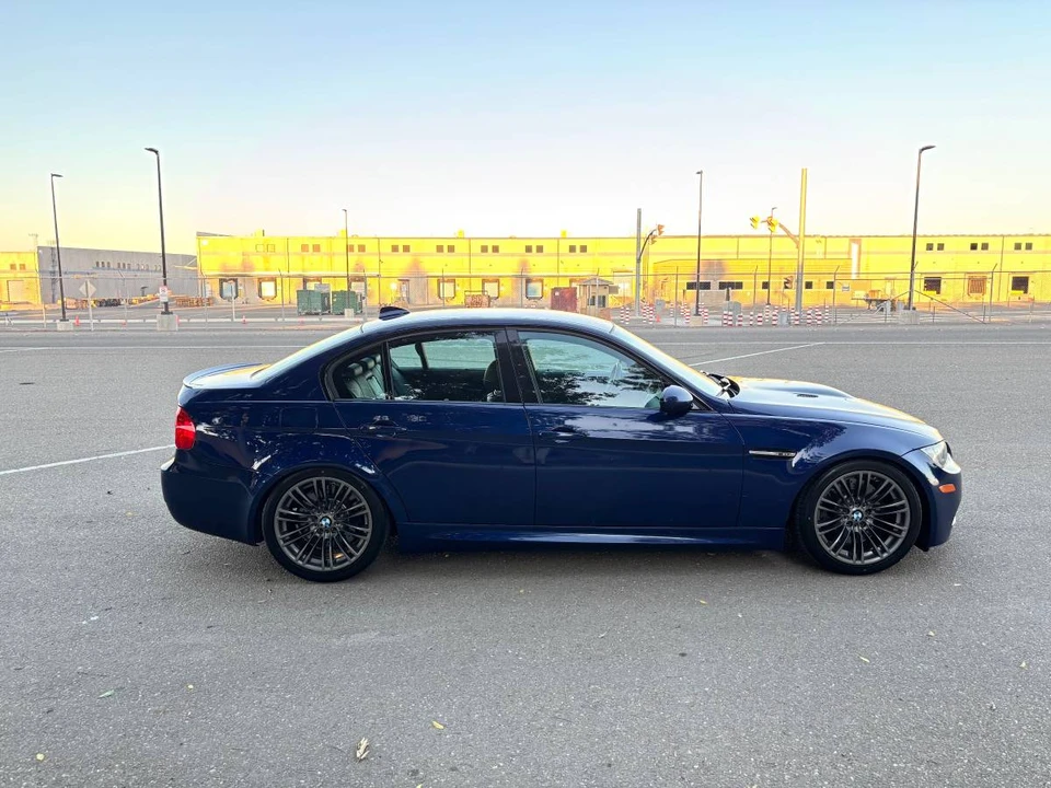 2010 BMW E90 M3 Sedan - Image 4 of 18
