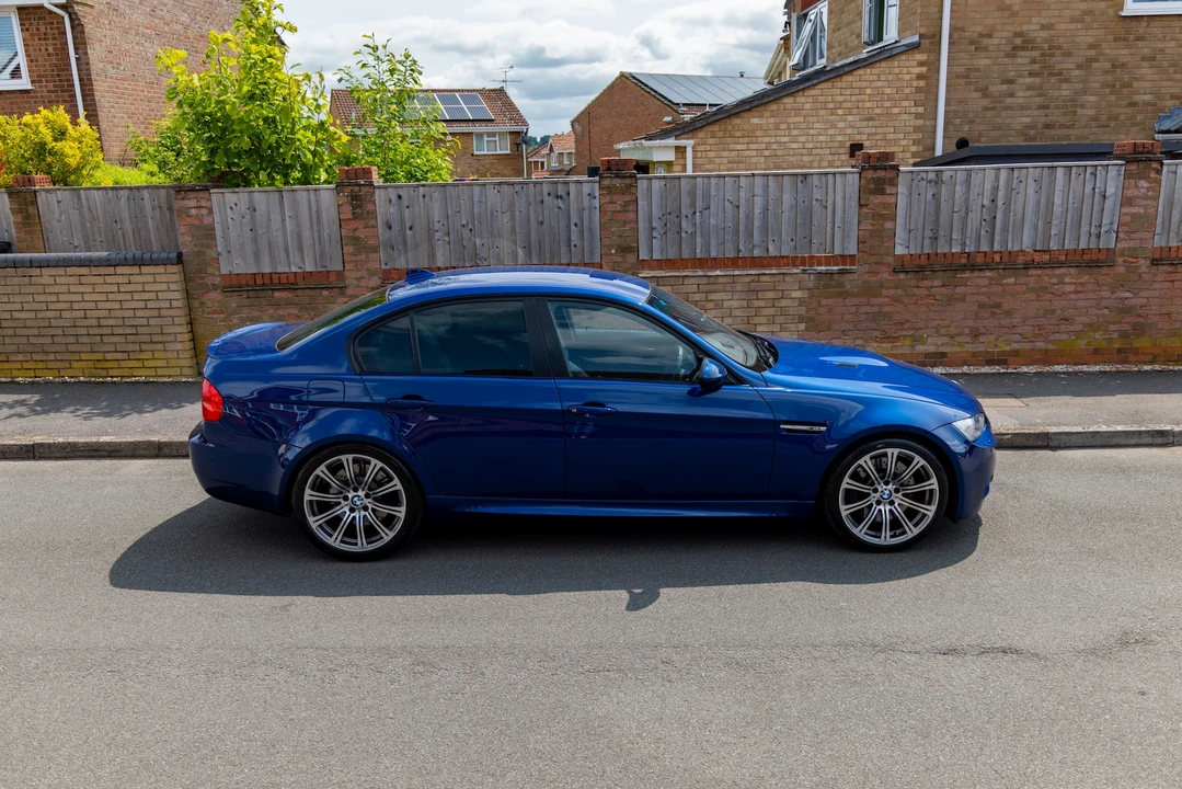 2010 BMW E90 M3 Sedan - Image 8 of 31