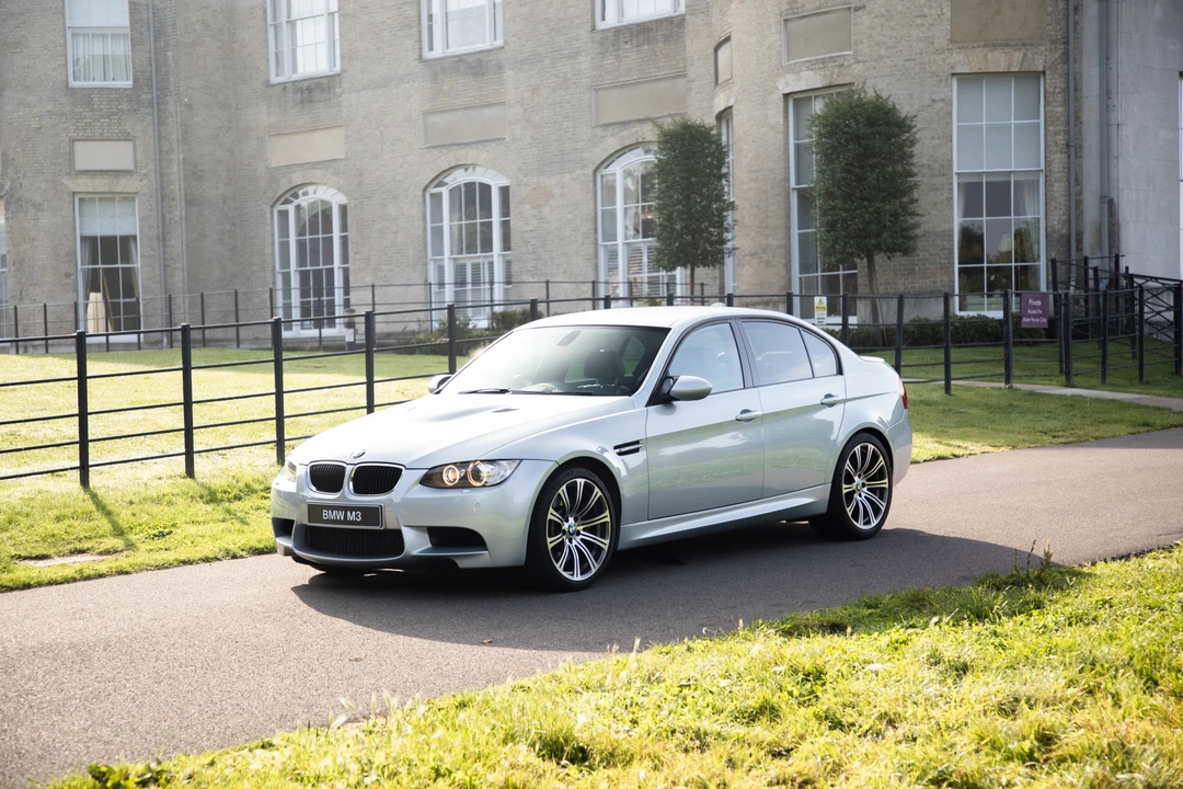 2010 BMW E90 M3 Sedan - Image 10 of 31