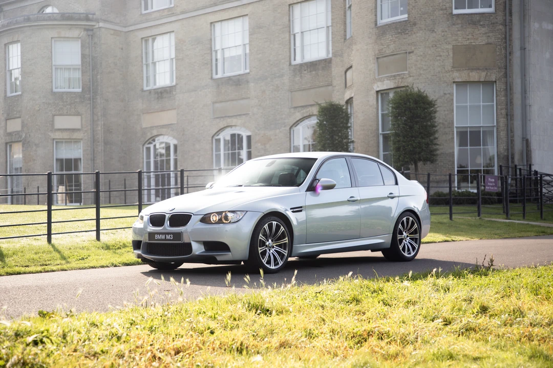 2010 BMW E90 M3 Sedan - Image 11 of 31