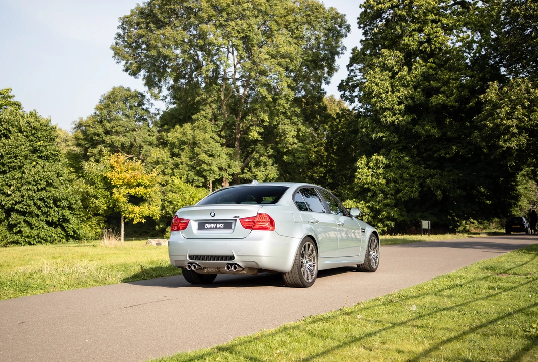 2010 BMW E90 M3 Sedan - Image 13 of 31