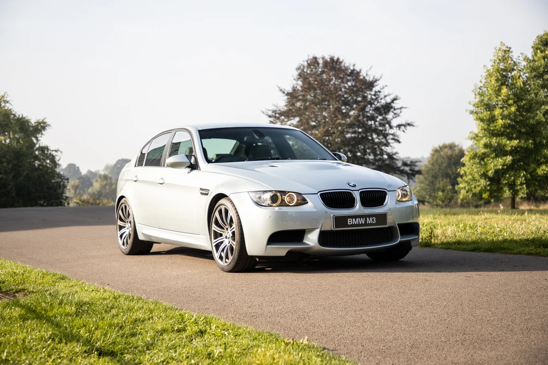 2010 BMW E90 M3 Sedan - Image 16 of 31