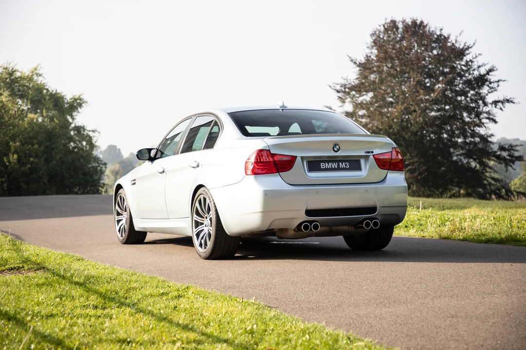 2010 BMW E90 M3 Sedan - Image 8 of 31