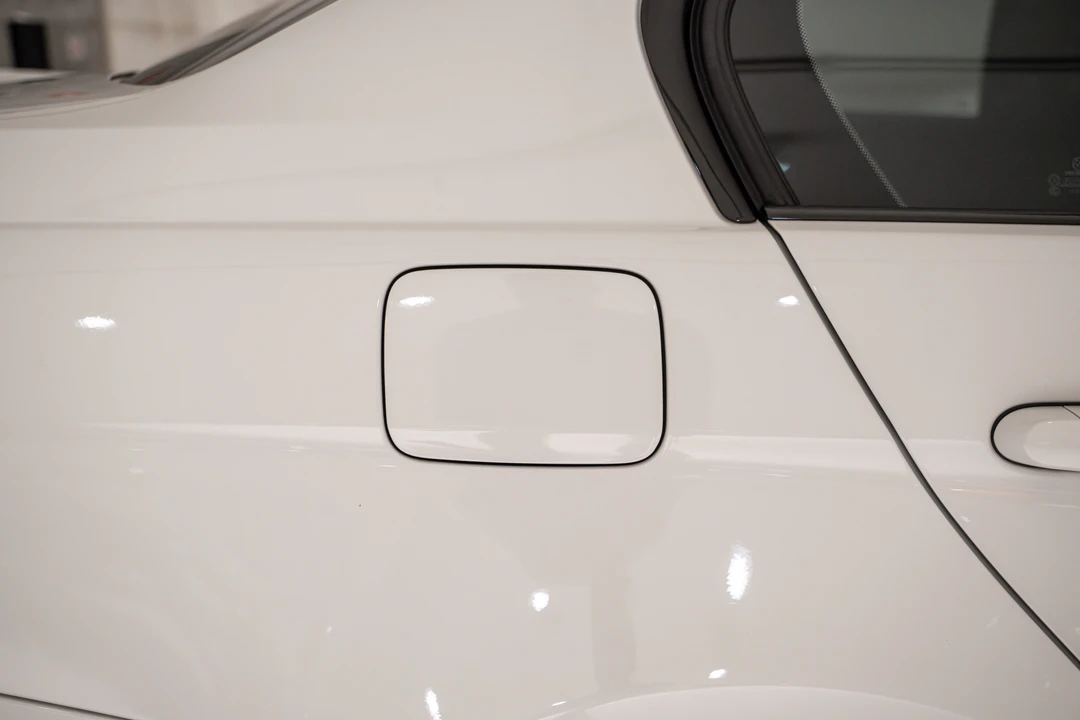 2010 BMW E90 M3 Sedan - Image 22 of 31
