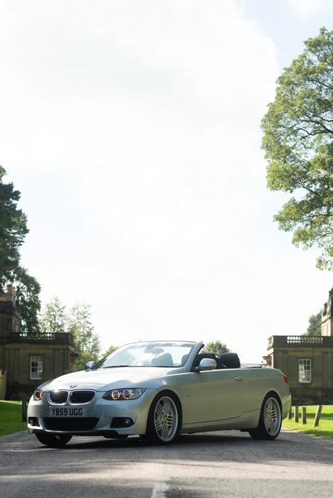 2010 BMW E93 335i Convertible - Image 8 of 31