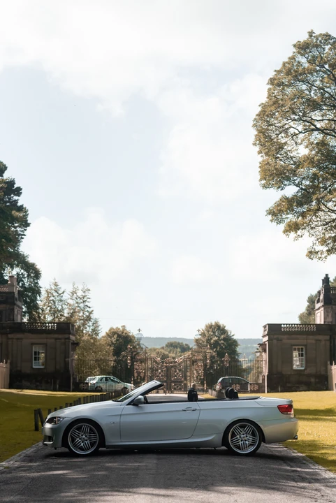 2010 BMW E93 335i Convertible - Image 12 of 31