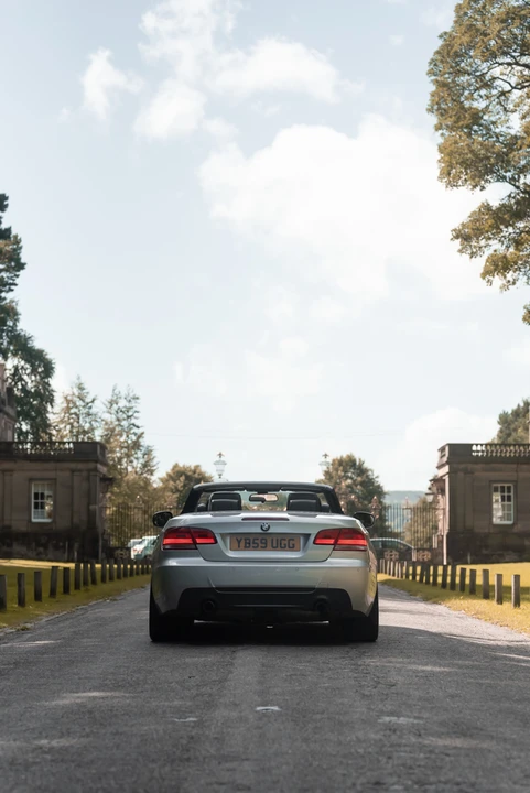 2010 BMW E93 335i Convertible - Image 20 of 31
