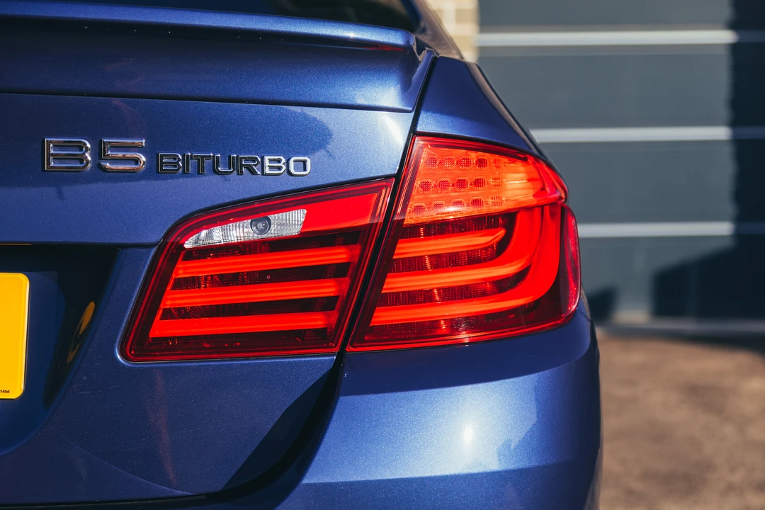 2010 BMW Alpina B5 - Image 28 of 31