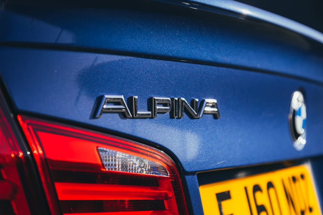 2010 BMW Alpina B5 - Image 30 of 31