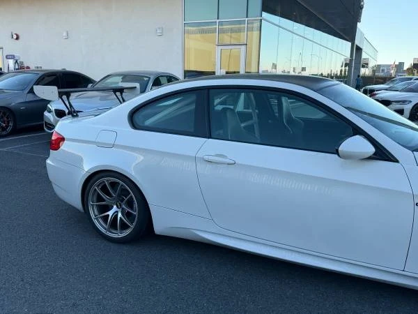 2010 BMW M3 - Image 3 of 11