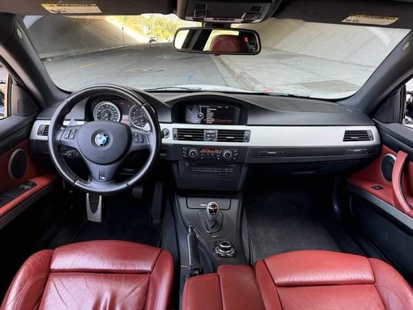 2010 BMW M3 - Image 6 of 11