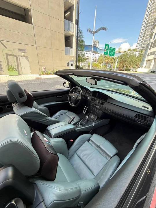 2010 BMW E93 M3 Convertible - Image 9 of 17