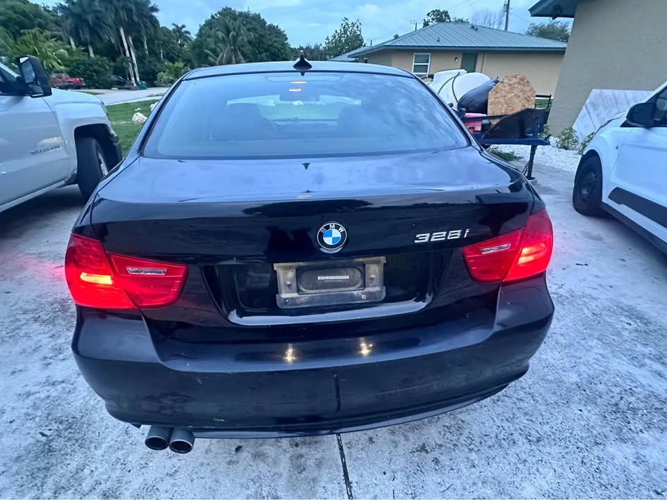 2010 BMW E90 M3 Sedan - Image 6 of 11