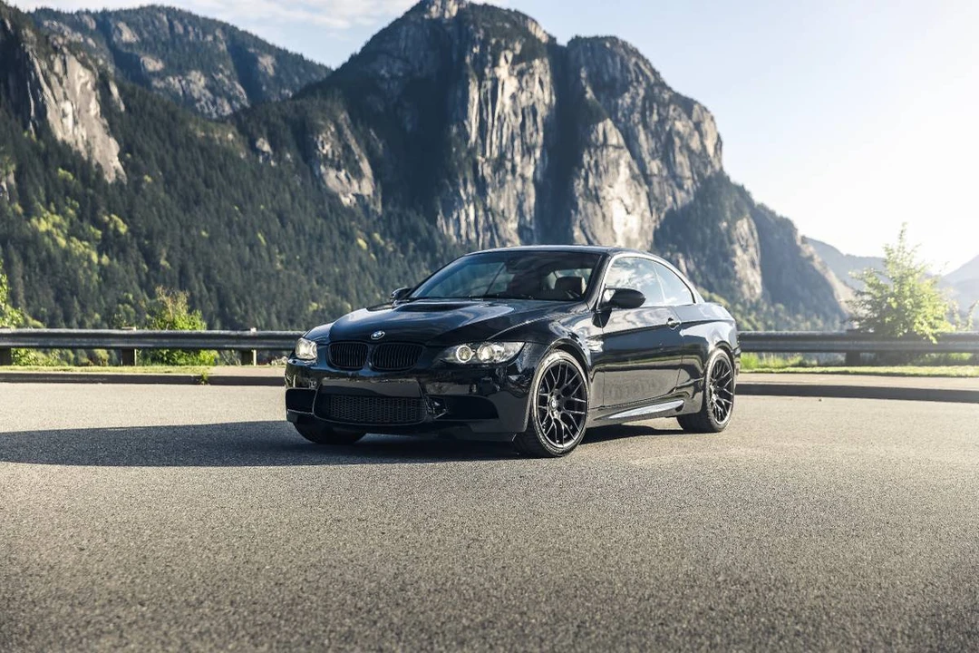 2010 BMW E93 M3 Convertible - Image 2 of 20