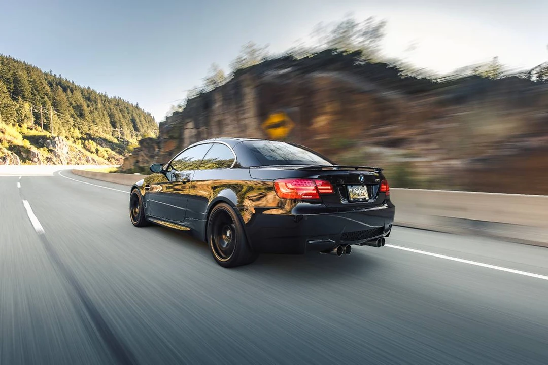 2010 BMW E93 M3 Convertible - Image 17 of 20