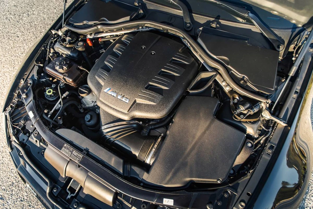 2010 BMW E93 M3 Convertible - Image 16 of 20