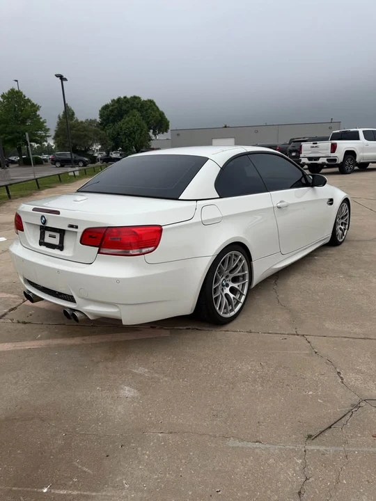 2010 BMW E93 M3 Convertible - Image 3 of 20