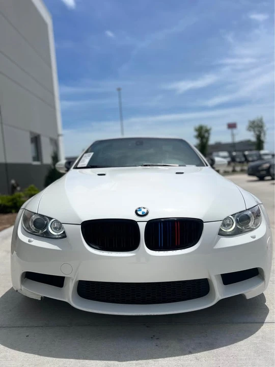 2010 BMW E93 M3 Convertible - Image 2 of 13
