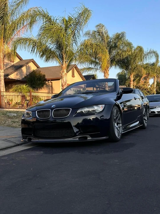 2010 BMW E93 M3 Convertible - Image 2 of 11