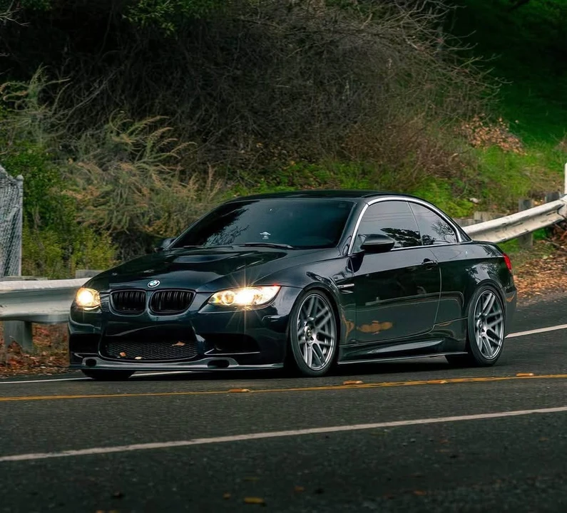 2010 BMW E93 M3 Convertible - Image 6 of 11