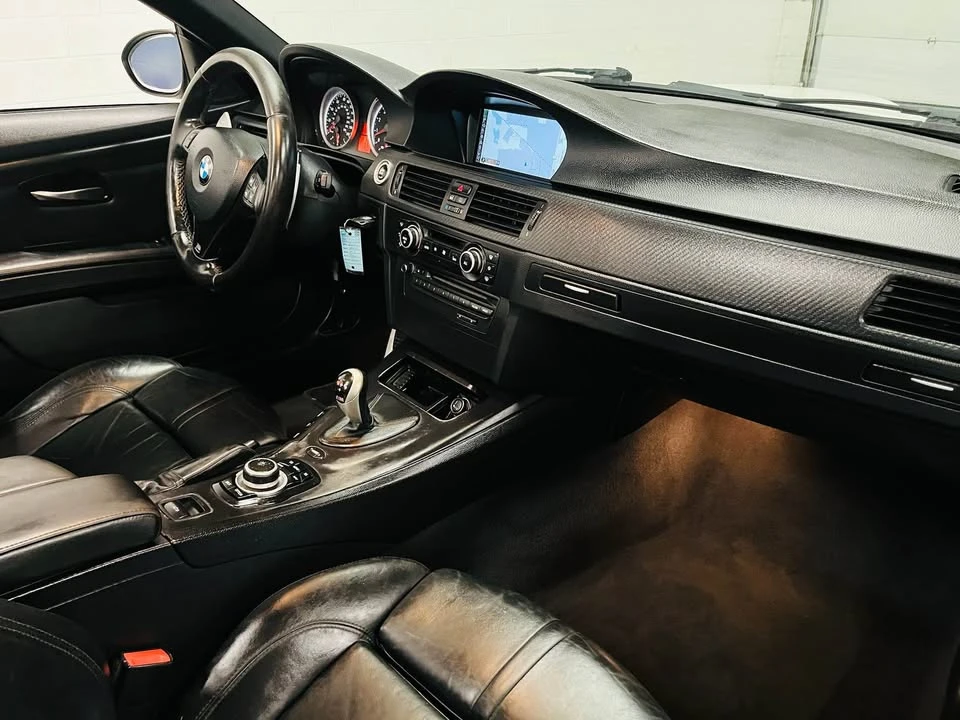 2010 BMW E93 M3 Convertible - Image 13 of 20
