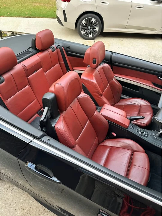 2010 BMW E93 M3 Convertible - Image 12 of 19