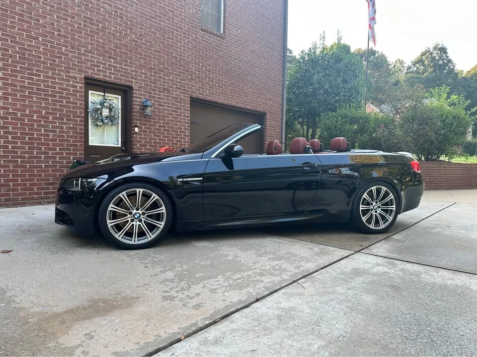 2010 BMW E93 M3 Convertible - Image 8 of 19