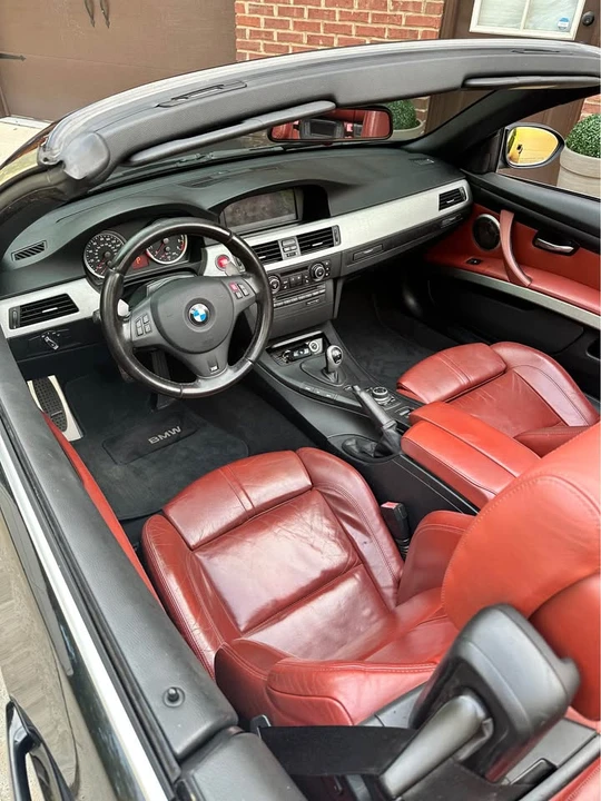 2010 BMW E93 M3 Convertible - Image 14 of 19
