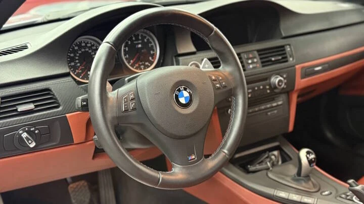 2010 BMW E93 M3 Convertible - Image 16 of 21