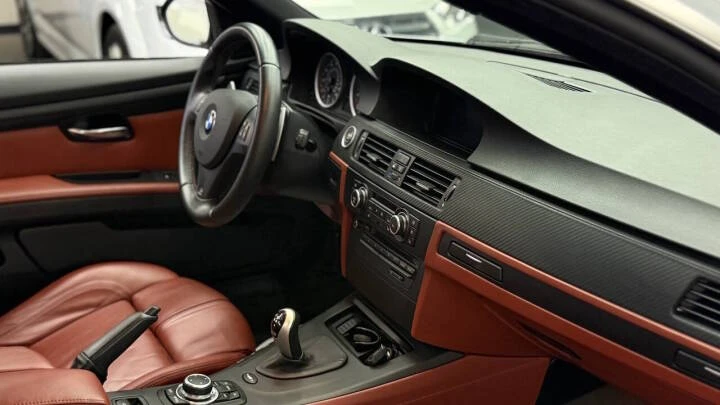2010 BMW E93 M3 Convertible - Image 20 of 21