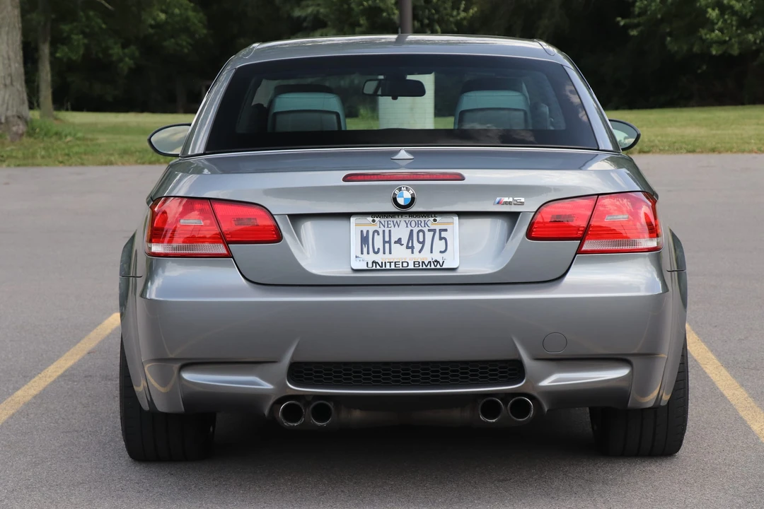 2010 BMW E93 M3 Convertible - Image 8 of 31