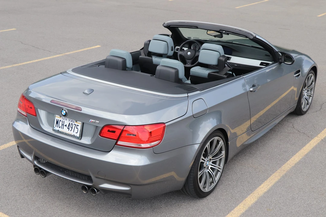 2010 BMW E93 M3 Convertible - Image 19 of 31