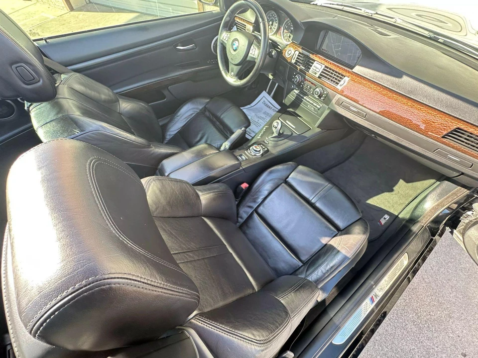 2010 BMW E93 M3 Convertible - Image 30 of 31