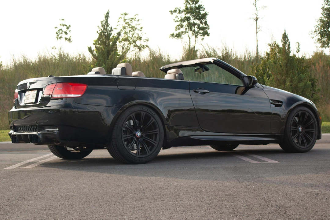 2010 BMW E93 M3 Convertible - Image 3 of 31