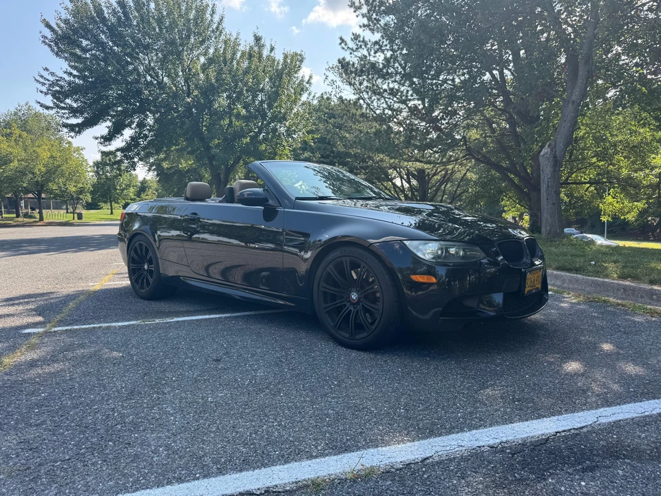 2010 BMW E93 M3 Convertible - Image 16 of 31