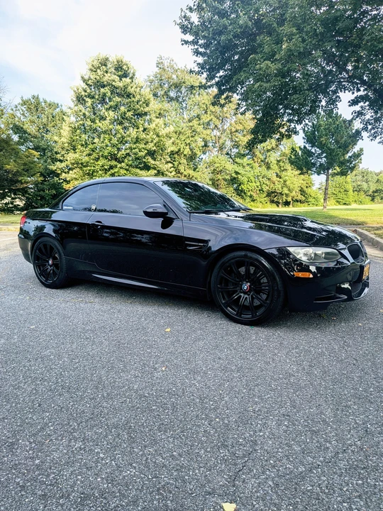 2010 BMW E93 M3 Convertible - Image 13 of 31
