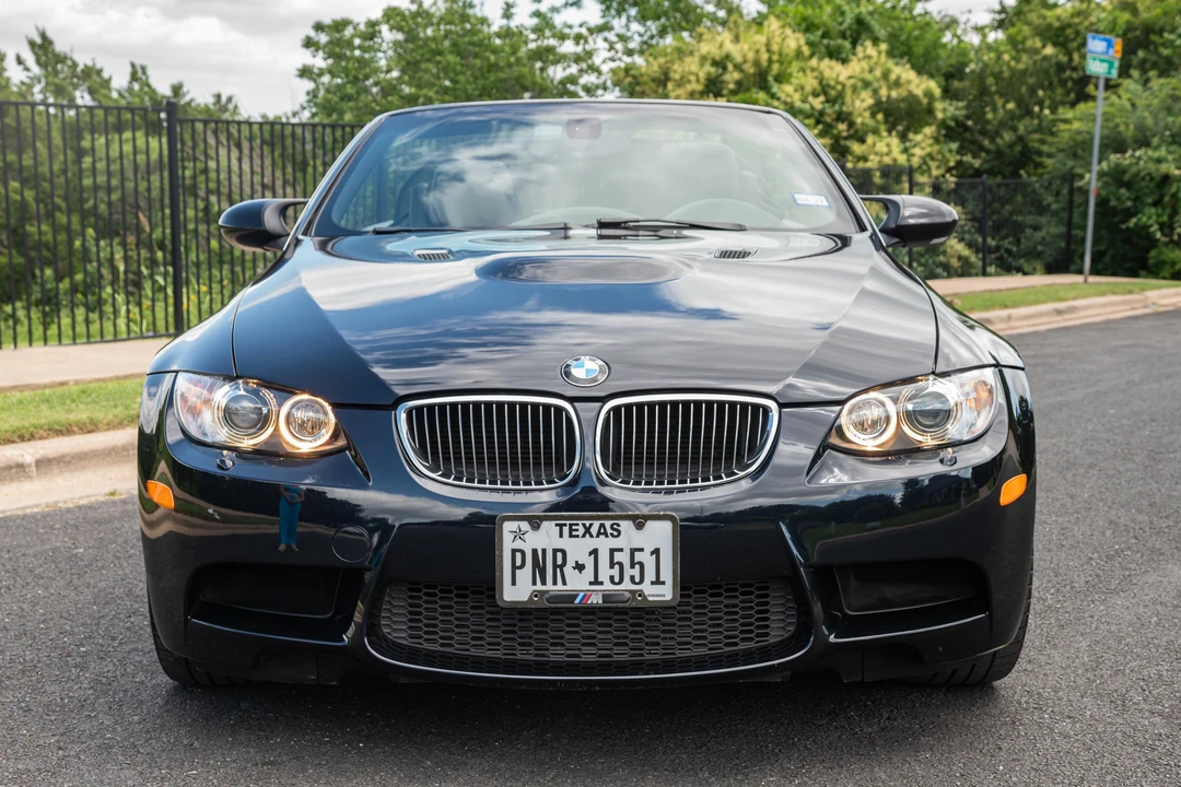 2010 BMW E93 M3 Convertible - Image 2 of 31