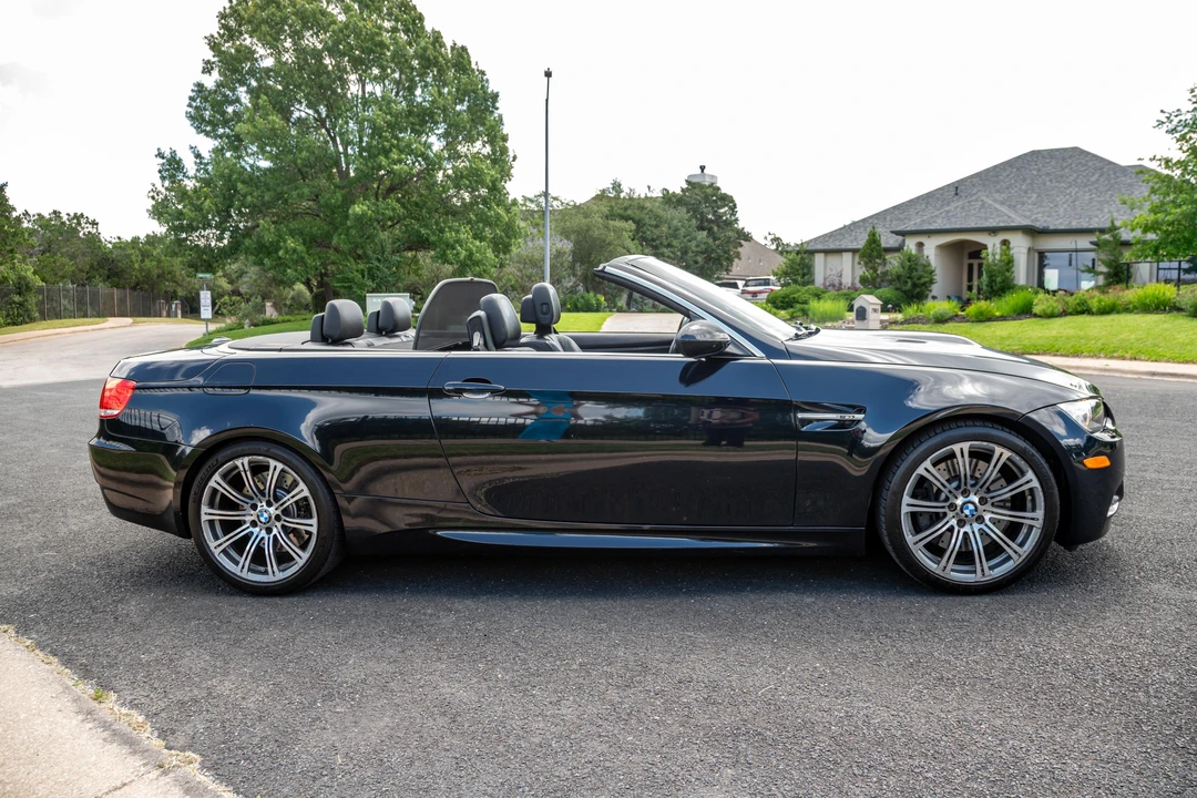 2010 BMW E93 M3 Convertible - Image 9 of 31