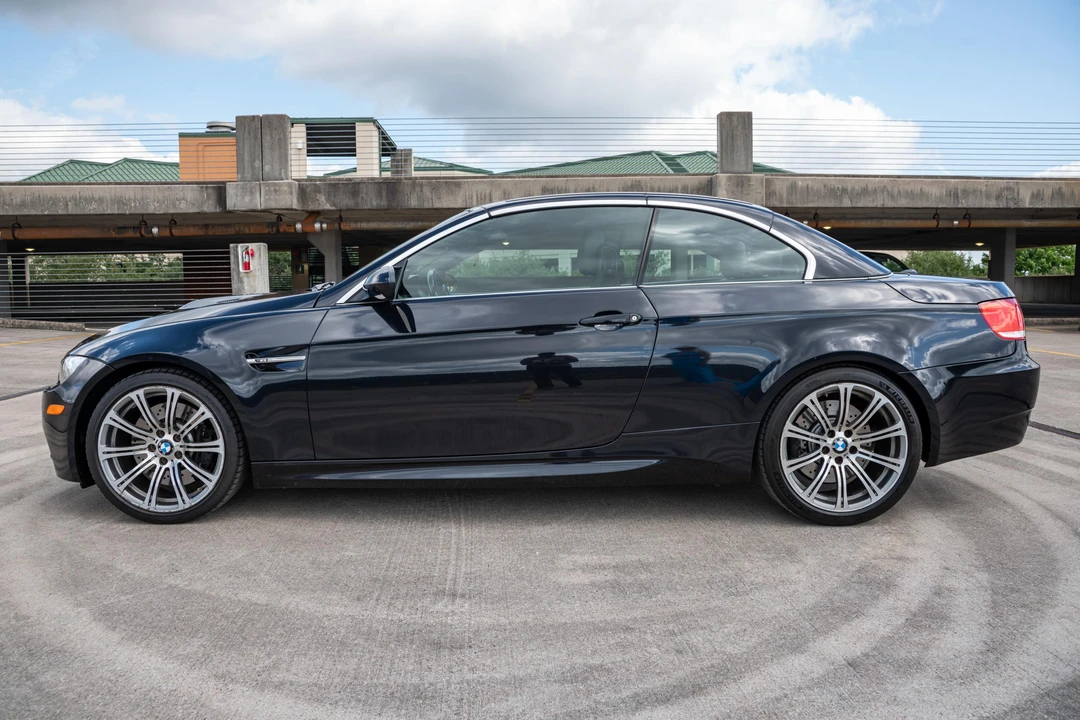 2010 BMW E93 M3 Convertible - Image 13 of 31
