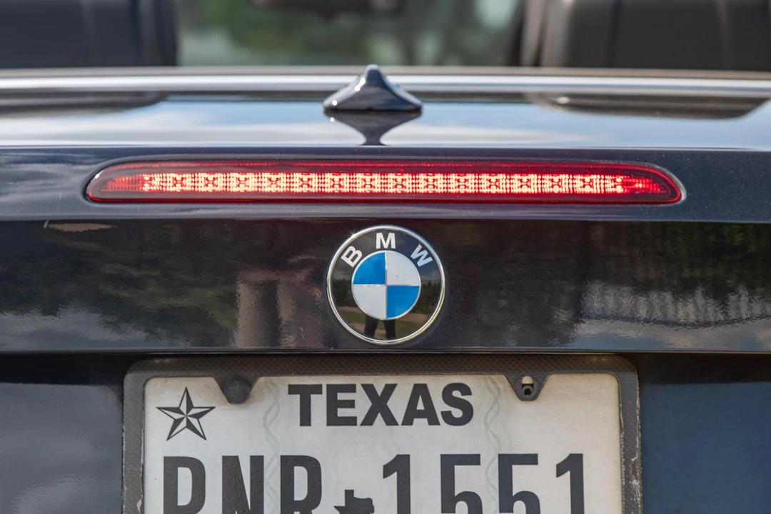 2010 BMW E93 M3 Convertible - Image 30 of 31
