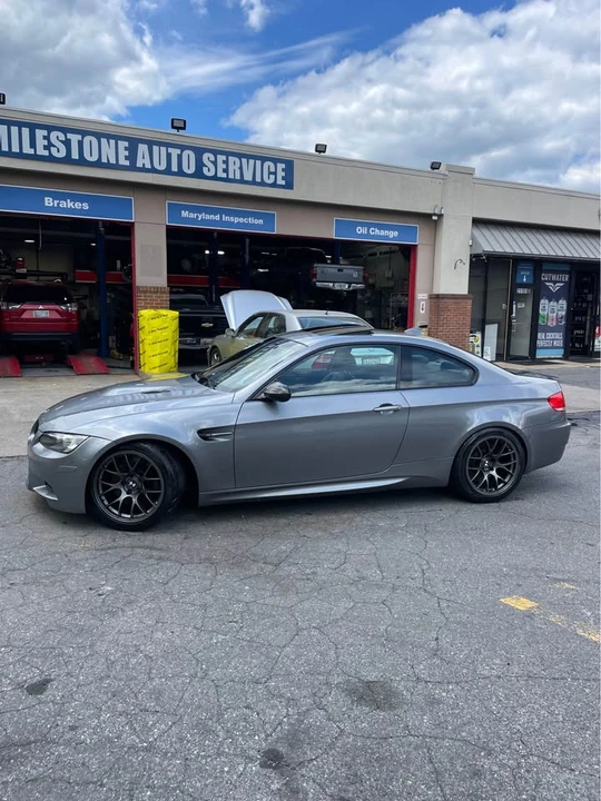 2010 BMW M3 - Image 3 of 19