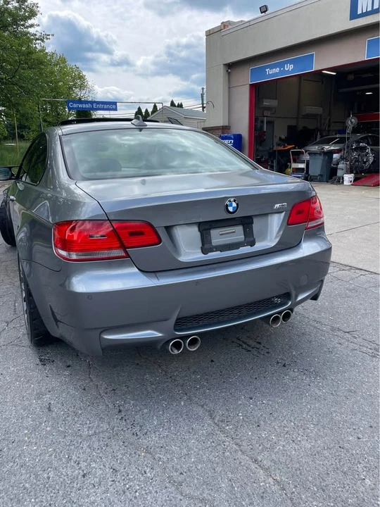2010 BMW M3 - Image 5 of 19