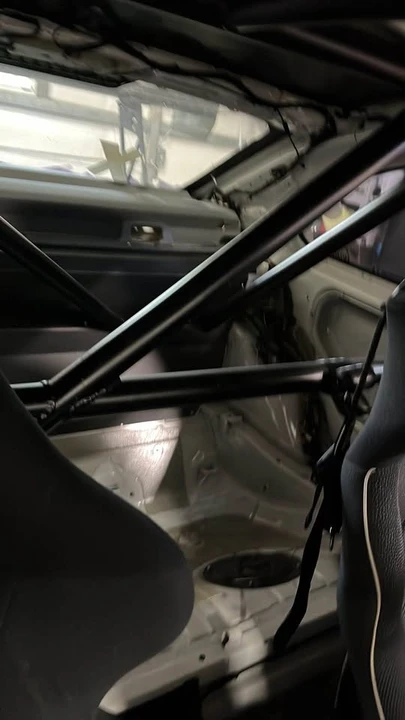 2010 BMW M3 - Image 11 of 15
