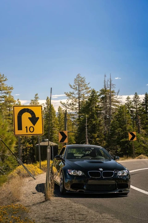 2010 BMW M3 - Image 3 of 6