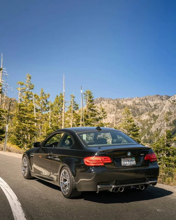 2010 BMW M3 - Image 2 of 6