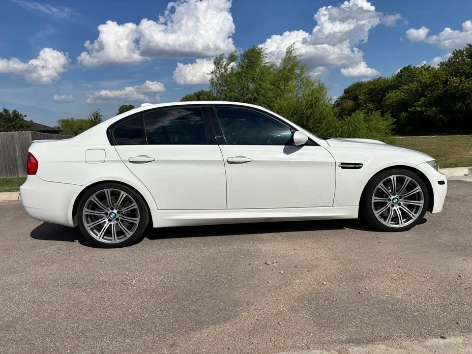 2010 BMW E90 M3 Sedan - Image 7 of 12